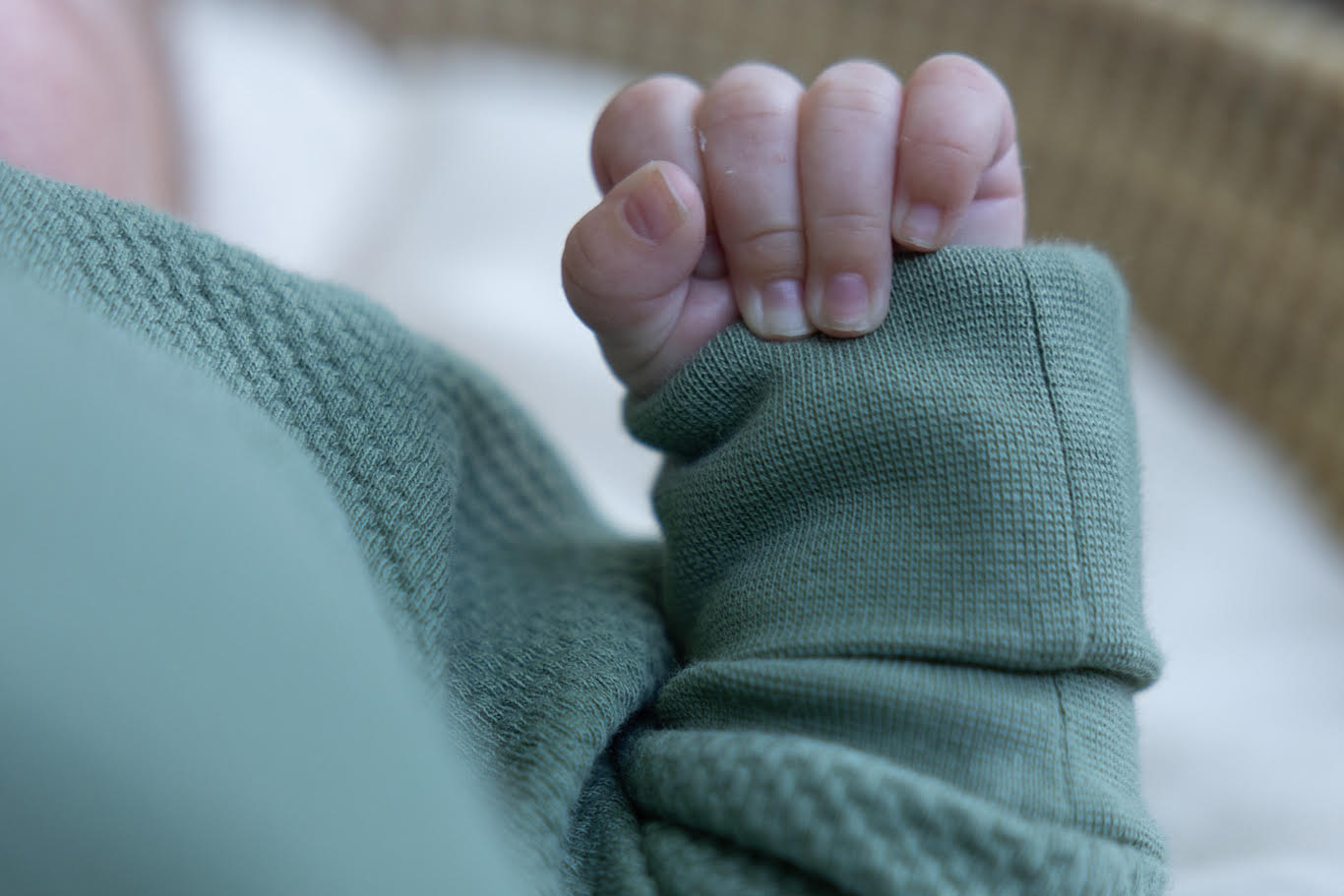 Night onesie, waffle fabric - Edelweiss